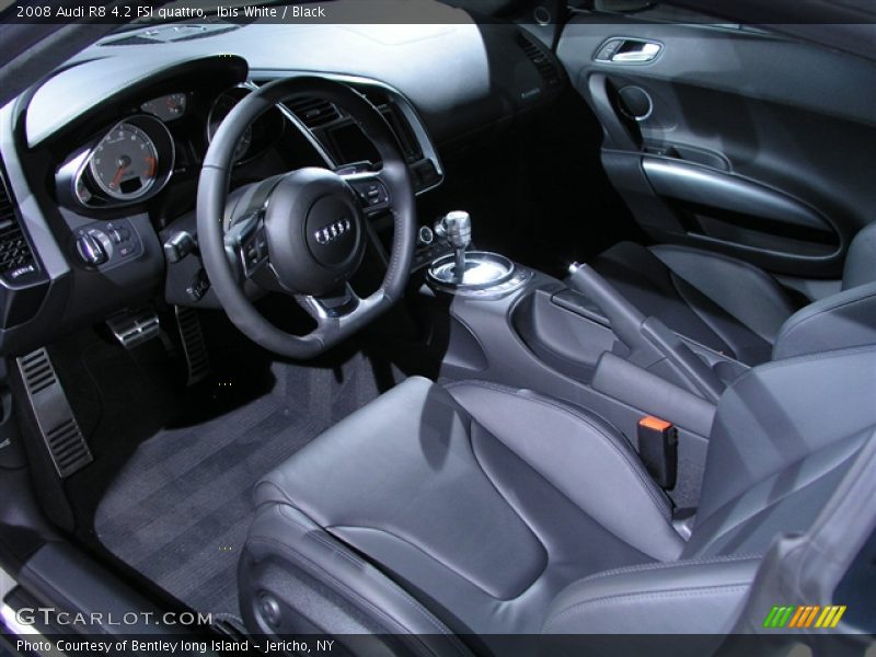 Ibis White / Black 2008 Audi R8 4.2 FSI quattro