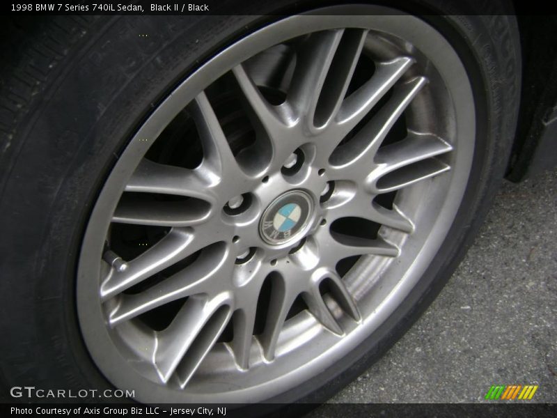 Black II / Black 1998 BMW 7 Series 740iL Sedan