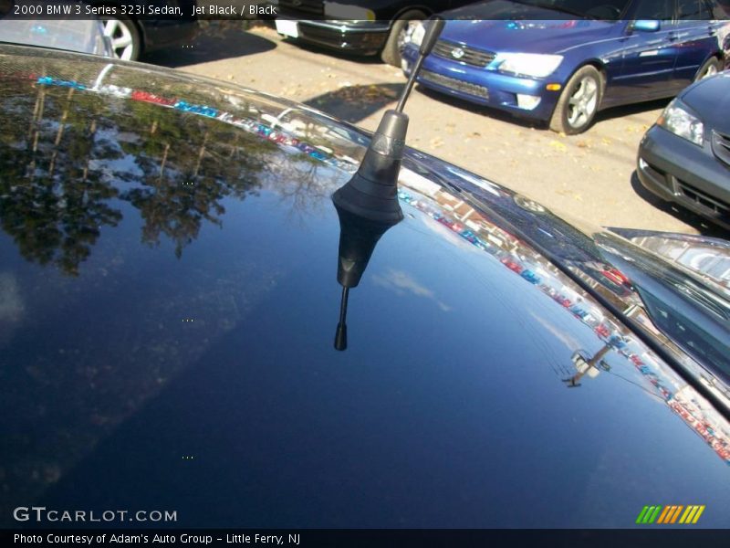Jet Black / Black 2000 BMW 3 Series 323i Sedan