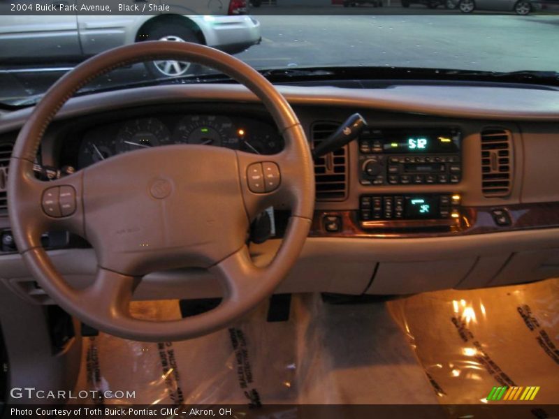 Black / Shale 2004 Buick Park Avenue