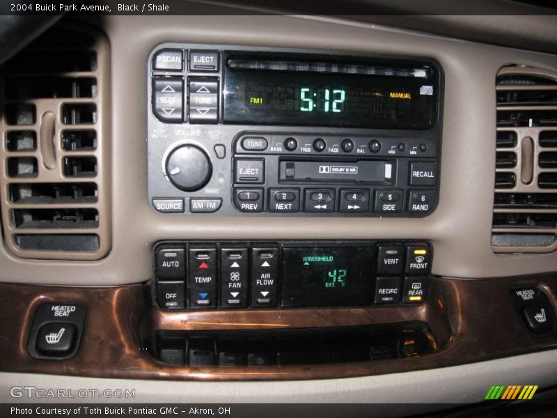 Black / Shale 2004 Buick Park Avenue