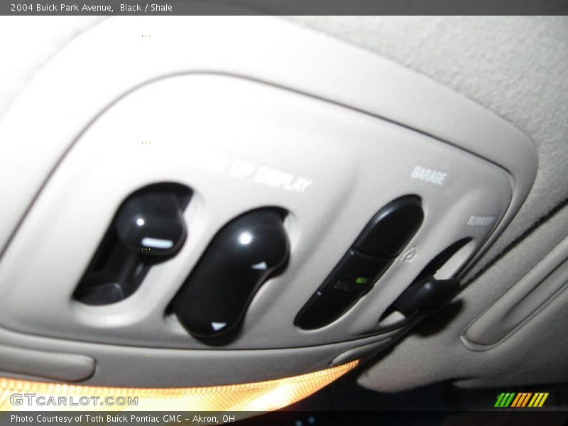 Black / Shale 2004 Buick Park Avenue