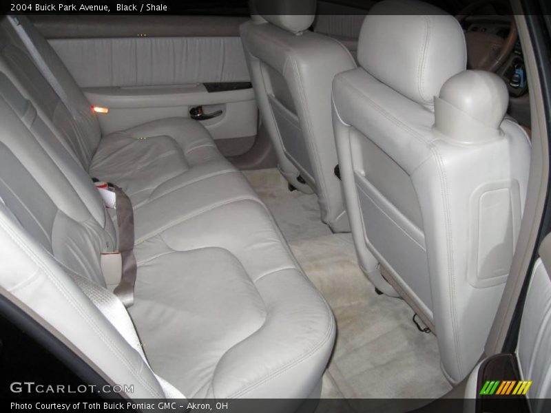 Black / Shale 2004 Buick Park Avenue