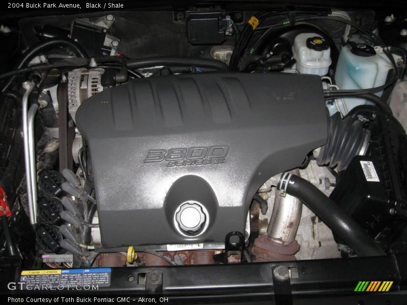 Black / Shale 2004 Buick Park Avenue