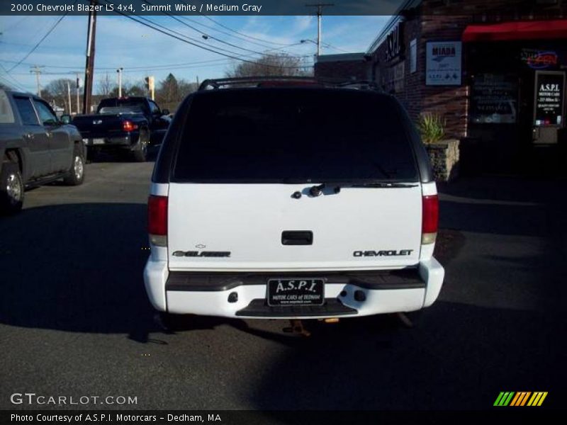 Summit White / Medium Gray 2000 Chevrolet Blazer LS 4x4
