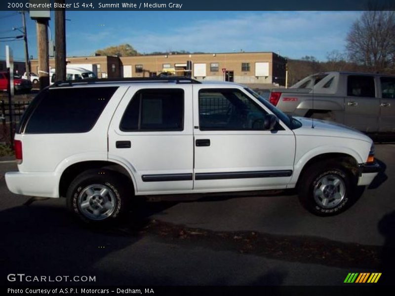 Summit White / Medium Gray 2000 Chevrolet Blazer LS 4x4