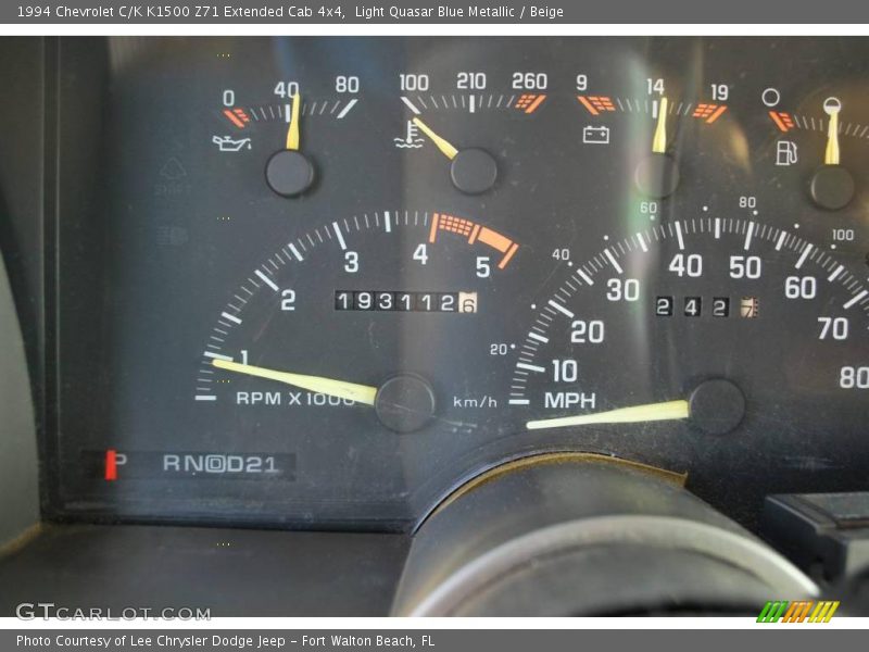 Light Quasar Blue Metallic / Beige 1994 Chevrolet C/K K1500 Z71 Extended Cab 4x4