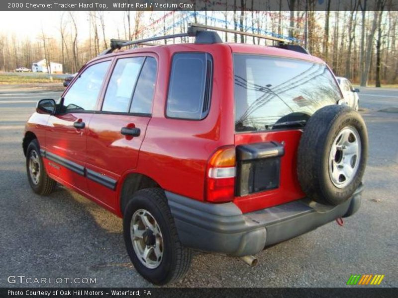 Wildfire Red / Medium Gray 2000 Chevrolet Tracker Hard Top