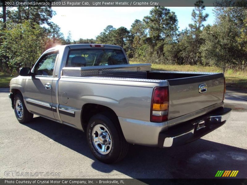 Light Pewter Metallic / Graphite Gray 2002 Chevrolet Silverado 1500 LS Regular Cab