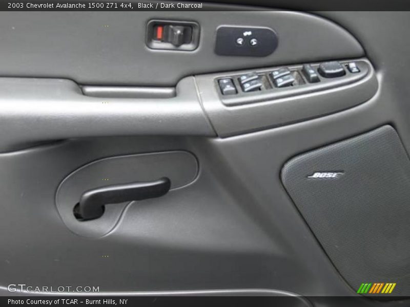 Black / Dark Charcoal 2003 Chevrolet Avalanche 1500 Z71 4x4