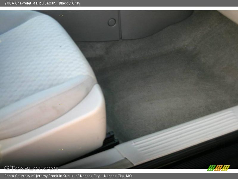 Black / Gray 2004 Chevrolet Malibu Sedan