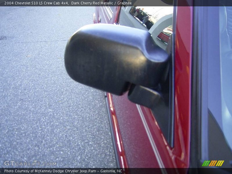 Dark Cherry Red Metallic / Graphite 2004 Chevrolet S10 LS Crew Cab 4x4