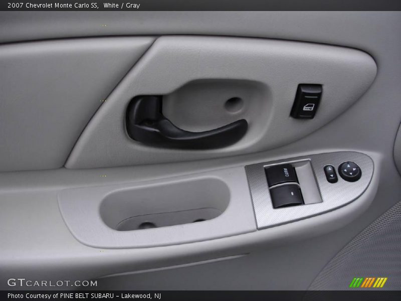 White / Gray 2007 Chevrolet Monte Carlo SS