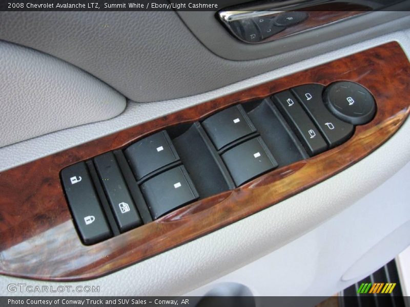 Summit White / Ebony/Light Cashmere 2008 Chevrolet Avalanche LTZ