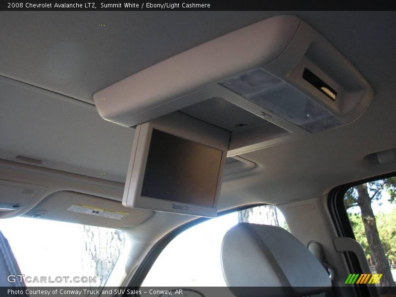 Summit White / Ebony/Light Cashmere 2008 Chevrolet Avalanche LTZ