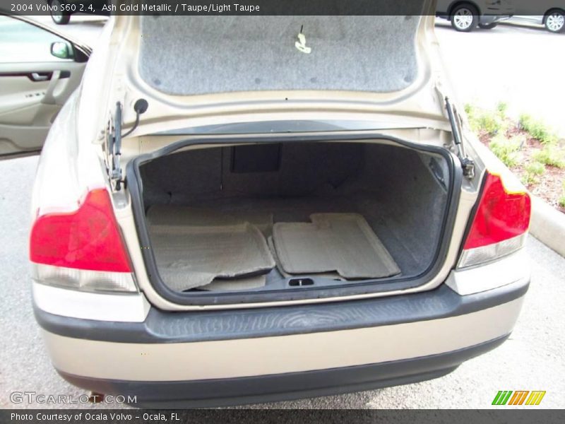 Ash Gold Metallic / Taupe/Light Taupe 2004 Volvo S60 2.4
