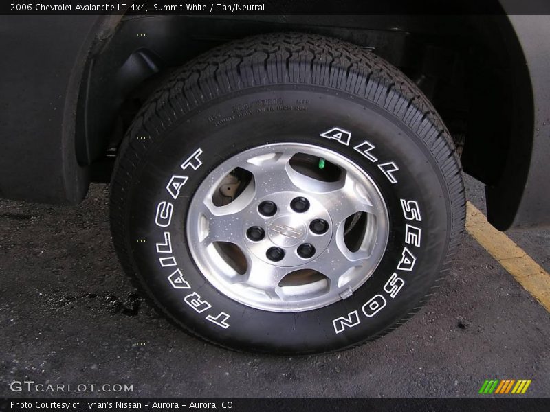 Summit White / Tan/Neutral 2006 Chevrolet Avalanche LT 4x4