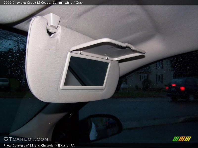 Summit White / Gray 2009 Chevrolet Cobalt LS Coupe