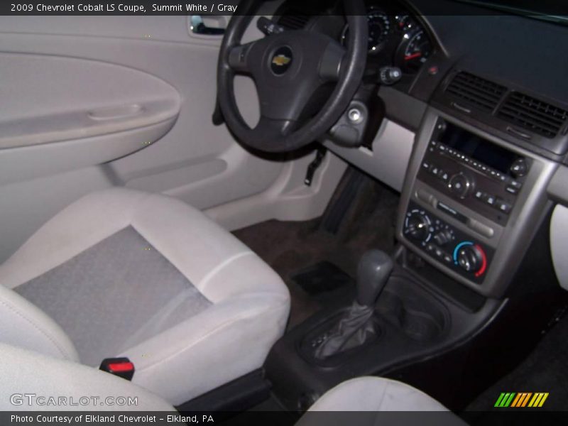 Summit White / Gray 2009 Chevrolet Cobalt LS Coupe