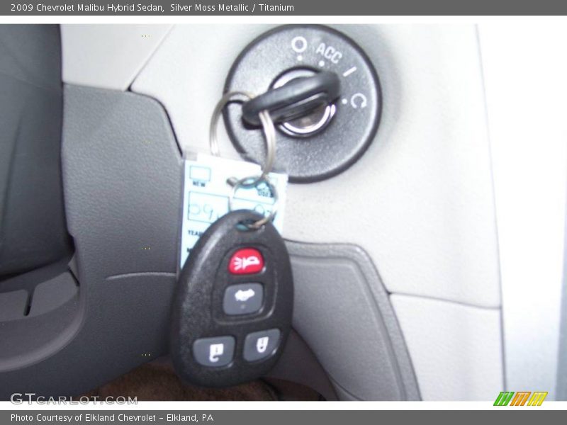 Silver Moss Metallic / Titanium 2009 Chevrolet Malibu Hybrid Sedan