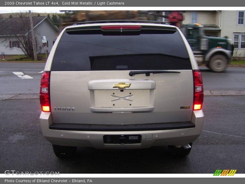 Gold Mist Metallic / Light Cashmere 2009 Chevrolet Tahoe LT 4x4