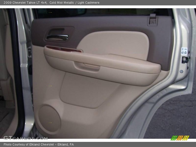 Gold Mist Metallic / Light Cashmere 2009 Chevrolet Tahoe LT 4x4