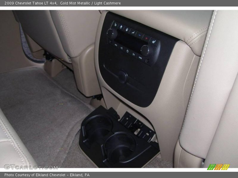 Gold Mist Metallic / Light Cashmere 2009 Chevrolet Tahoe LT 4x4