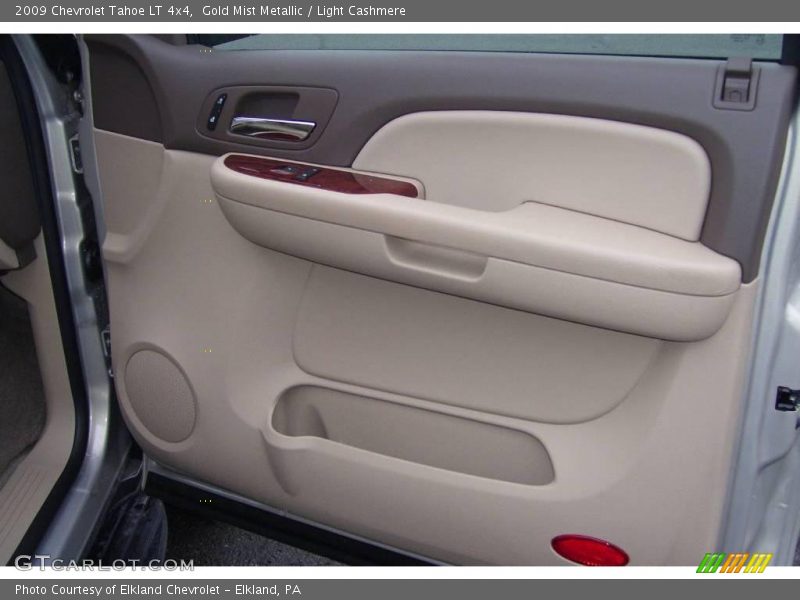 Gold Mist Metallic / Light Cashmere 2009 Chevrolet Tahoe LT 4x4