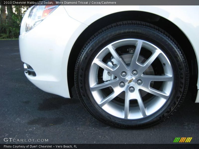 White Diamond Tricoat / Cocoa/Cashmere 2010 Chevrolet Malibu LTZ Sedan