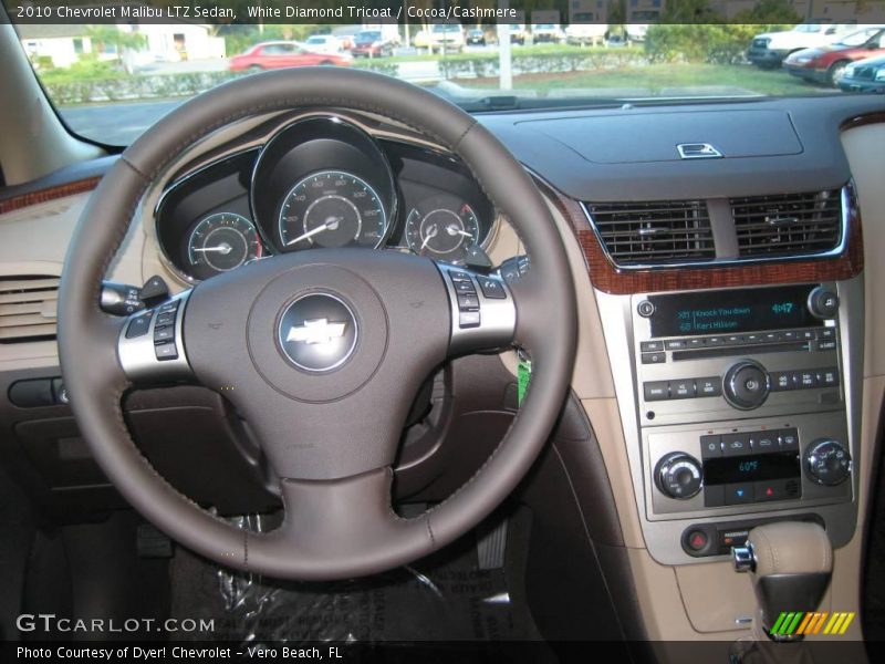 White Diamond Tricoat / Cocoa/Cashmere 2010 Chevrolet Malibu LTZ Sedan