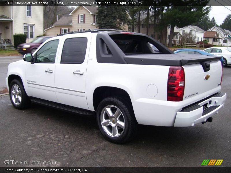 Summit White / Dark Titanium/Light Titanium 2010 Chevrolet Avalanche LTZ 4x4