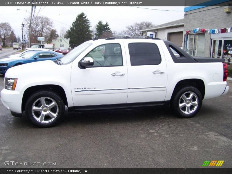 Summit White / Dark Titanium/Light Titanium 2010 Chevrolet Avalanche LTZ 4x4