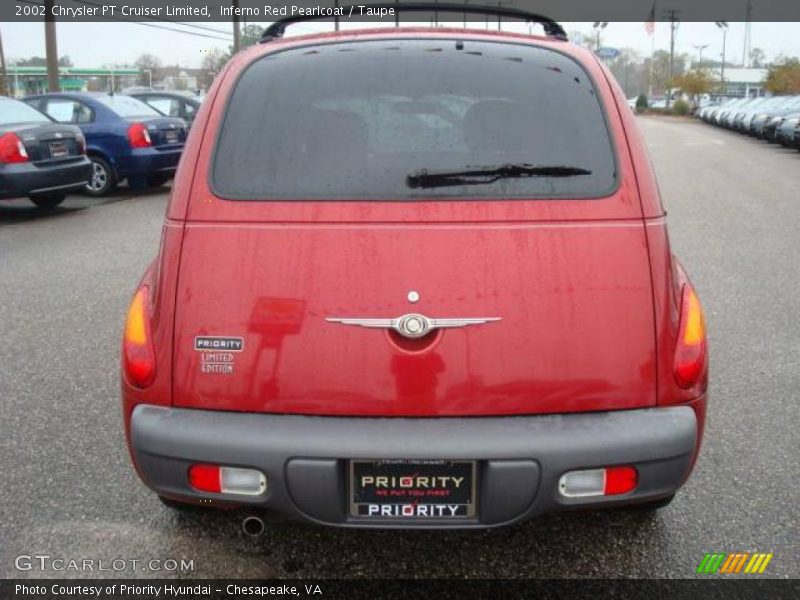 Inferno Red Pearlcoat / Taupe 2002 Chrysler PT Cruiser Limited
