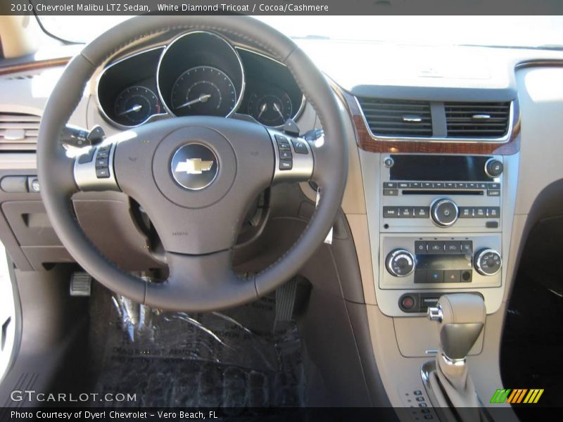 White Diamond Tricoat / Cocoa/Cashmere 2010 Chevrolet Malibu LTZ Sedan