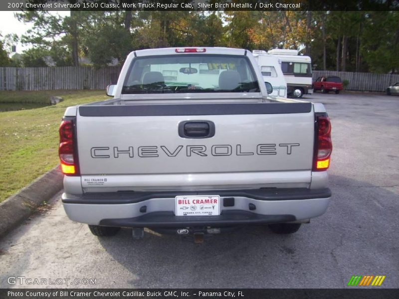 Silver Birch Metallic / Dark Charcoal 2007 Chevrolet Silverado 1500 Classic Work Truck Regular Cab