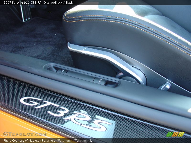 GT3 RS Logo in Carbon Fiber Door Sill - 2007 Porsche 911 GT3 RS