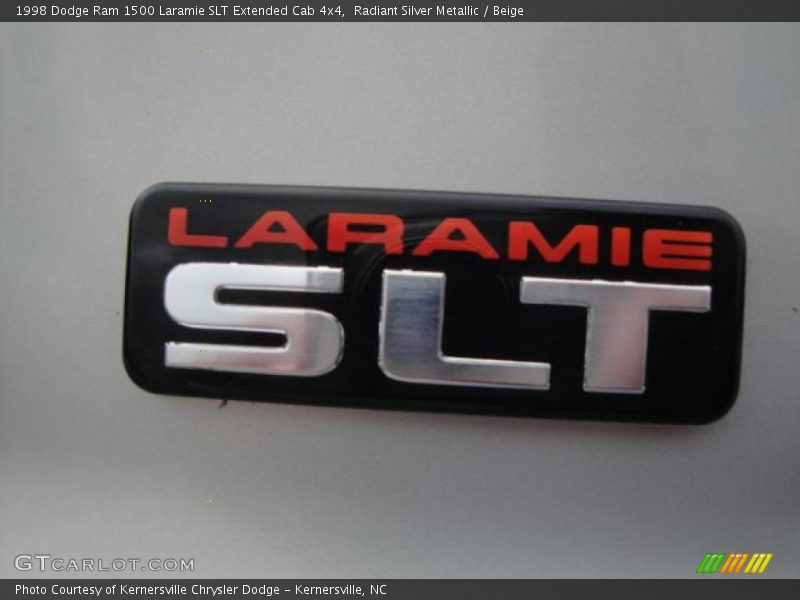 Radiant Silver Metallic / Beige 1998 Dodge Ram 1500 Laramie SLT Extended Cab 4x4