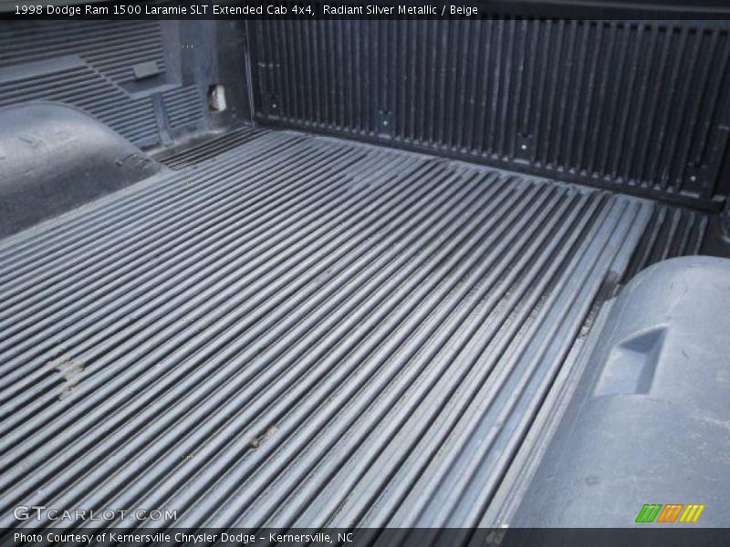 Radiant Silver Metallic / Beige 1998 Dodge Ram 1500 Laramie SLT Extended Cab 4x4
