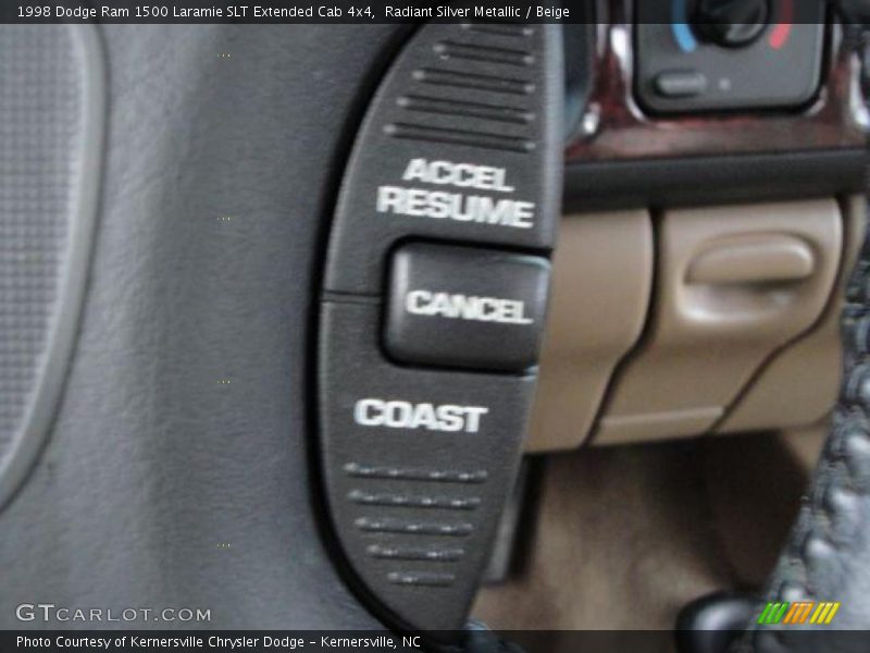 Radiant Silver Metallic / Beige 1998 Dodge Ram 1500 Laramie SLT Extended Cab 4x4