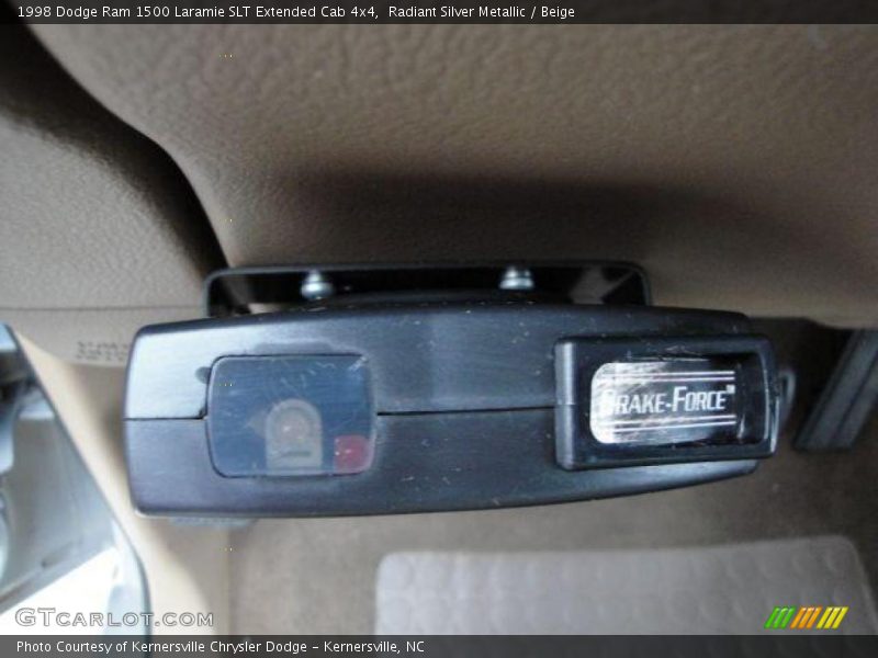 Radiant Silver Metallic / Beige 1998 Dodge Ram 1500 Laramie SLT Extended Cab 4x4
