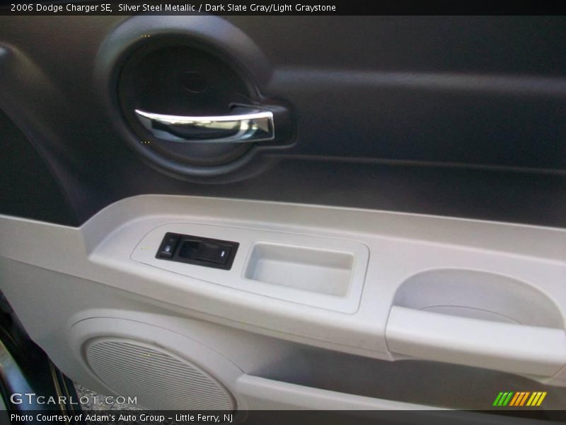 Silver Steel Metallic / Dark Slate Gray/Light Graystone 2006 Dodge Charger SE