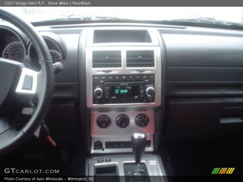 Stone White / Red/Black 2007 Dodge Nitro R/T