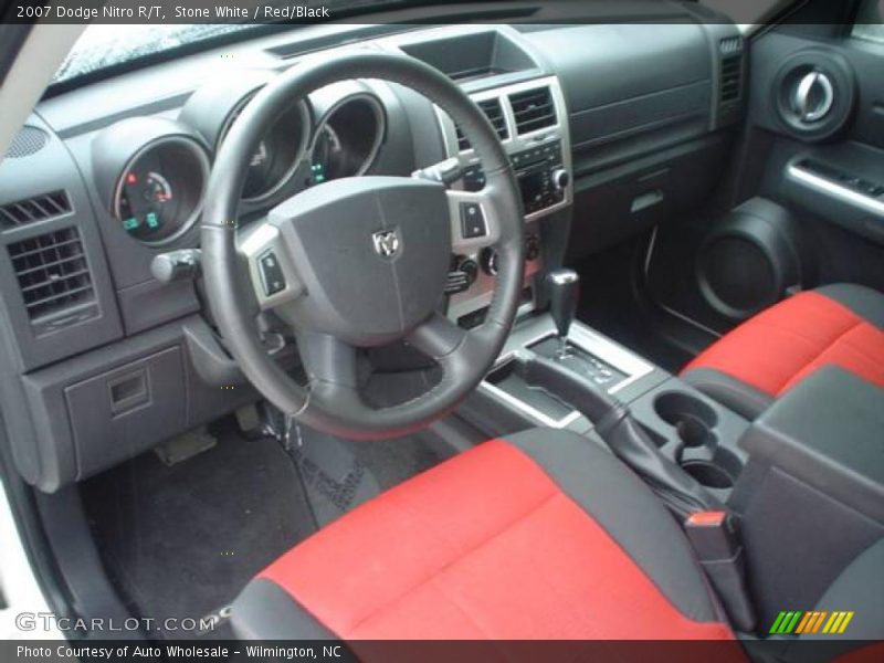 Stone White / Red/Black 2007 Dodge Nitro R/T