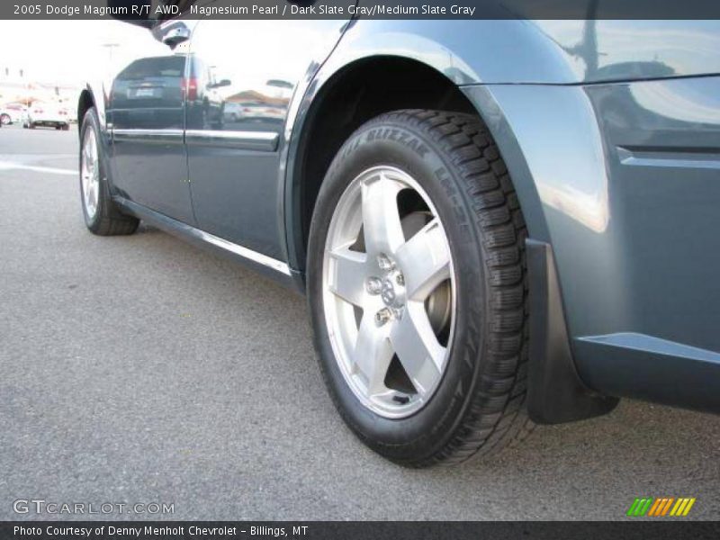 Magnesium Pearl / Dark Slate Gray/Medium Slate Gray 2005 Dodge Magnum R/T AWD