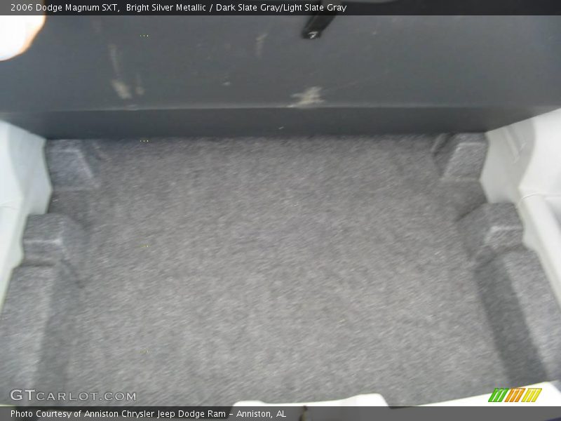 Bright Silver Metallic / Dark Slate Gray/Light Slate Gray 2006 Dodge Magnum SXT