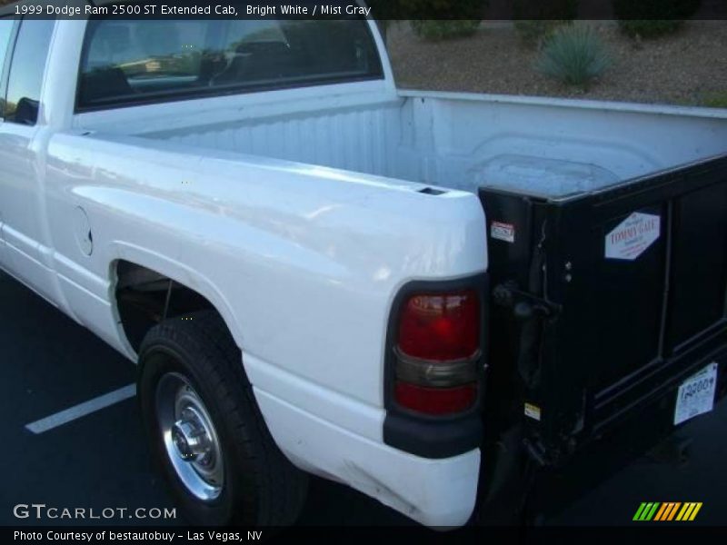 Bright White / Mist Gray 1999 Dodge Ram 2500 ST Extended Cab
