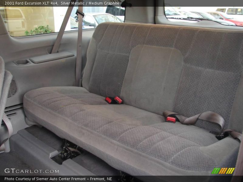 Silver Metallic / Medium Graphite 2001 Ford Excursion XLT 4x4