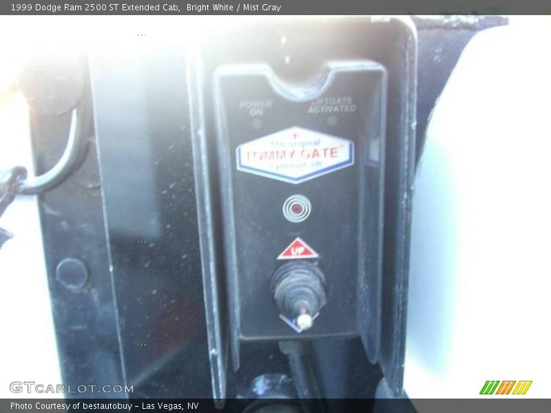 Bright White / Mist Gray 1999 Dodge Ram 2500 ST Extended Cab