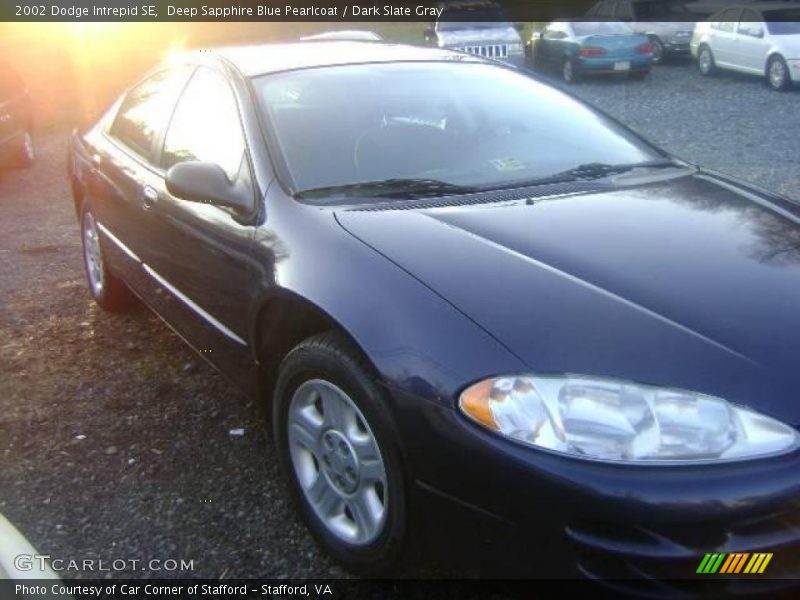Deep Sapphire Blue Pearlcoat / Dark Slate Gray 2002 Dodge Intrepid SE