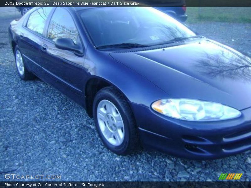 Deep Sapphire Blue Pearlcoat / Dark Slate Gray 2002 Dodge Intrepid SE
